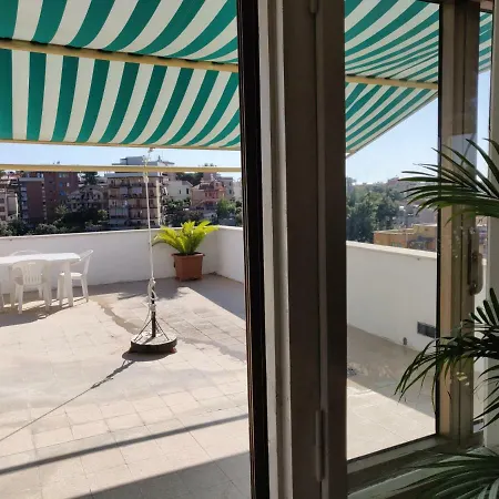Apartment La Terrazza Di Gregorio Rome